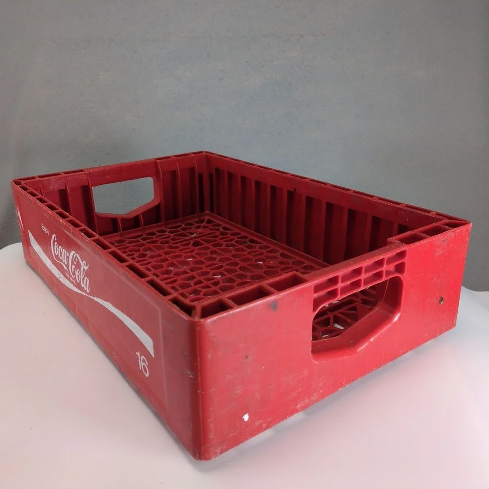 Vintage Coca-Cola Red Plastic 16 Bottle Crate Carrier Husky Rehrig Pacific Coke